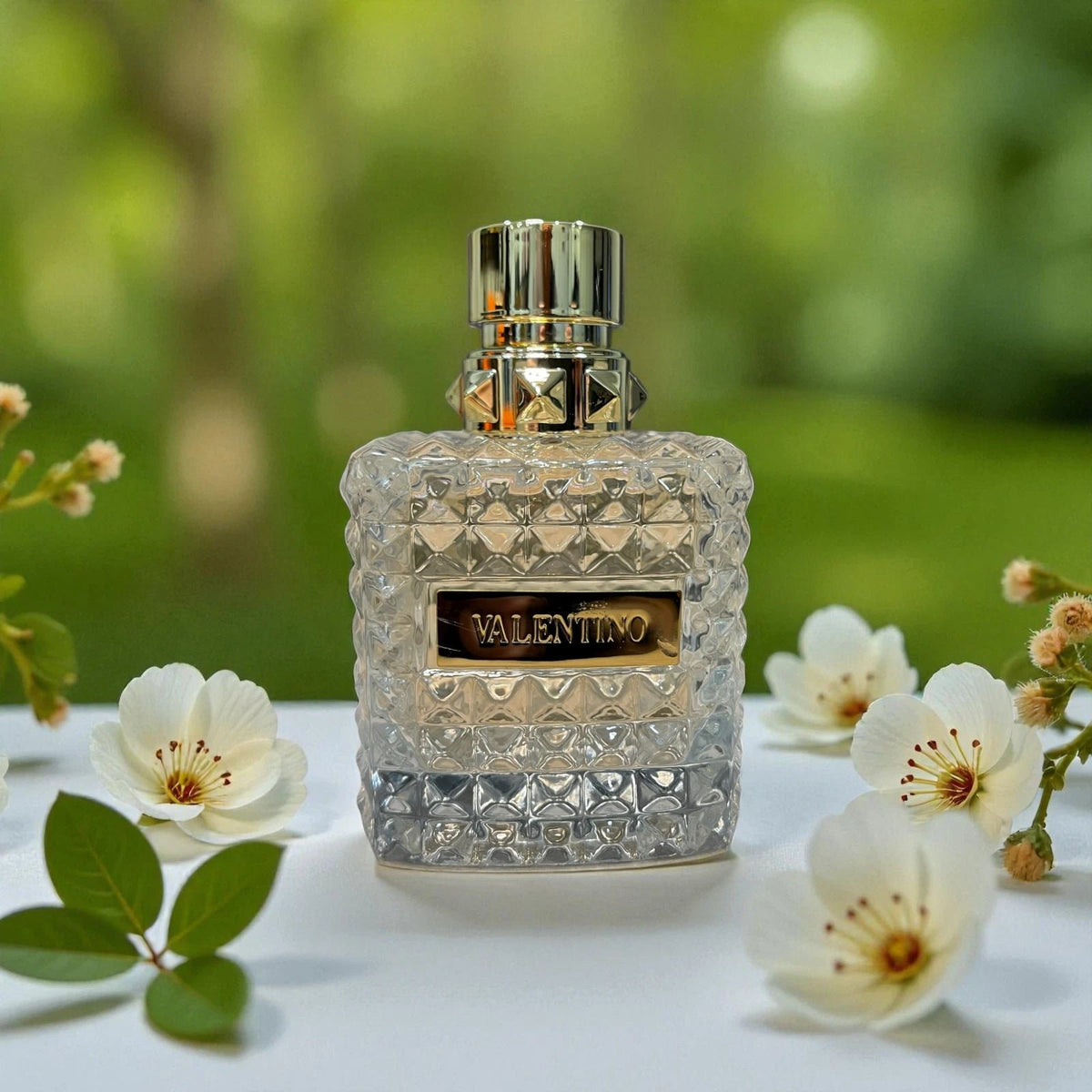 Valentino Donna Eau de Parfum for Women 3.4 oz – Luxury Ladies Perfume | 70% OFF | Free USA Shipping image 1