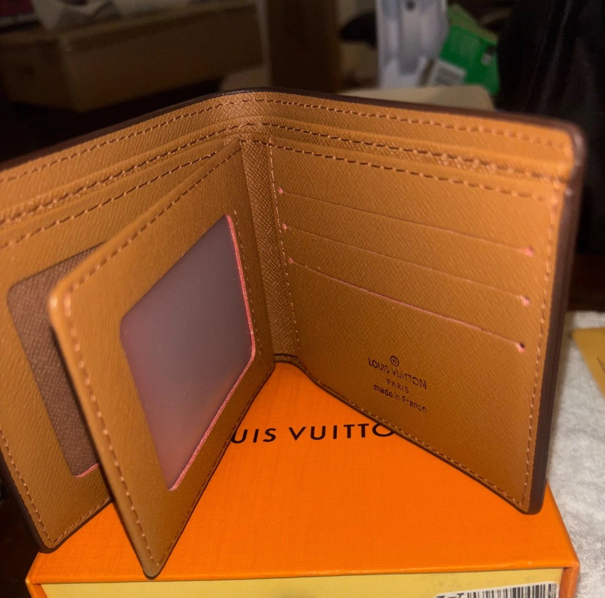 Louis Vuitton Brown Monogram Bifold Wallet for Men – Classic Designer Luxury | Free 3–5 Day USA Shipping image 8